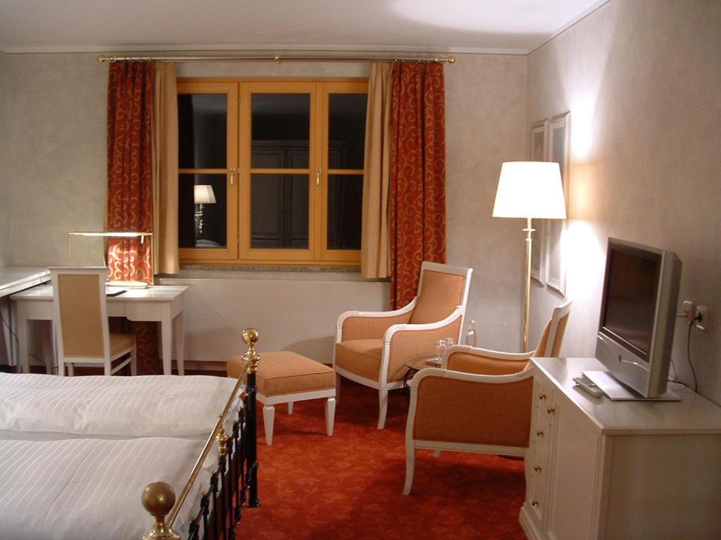 Altstadthotel Braeuwirt Weiden in der Oberpfalz Quarto foto